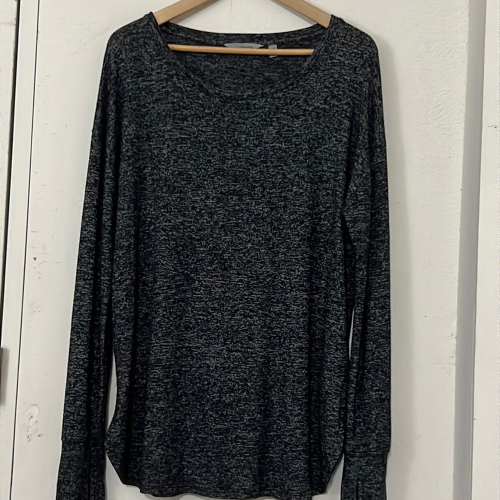 Athleta Long Sleeve Athletic Top Sz L Black & White